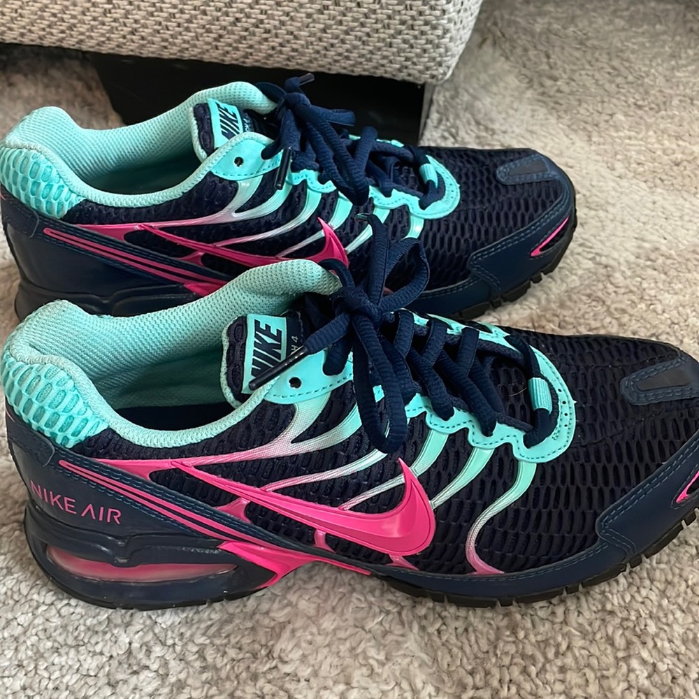 Size 7.5 Nike Air Torch 4 Shoes  (Like New)